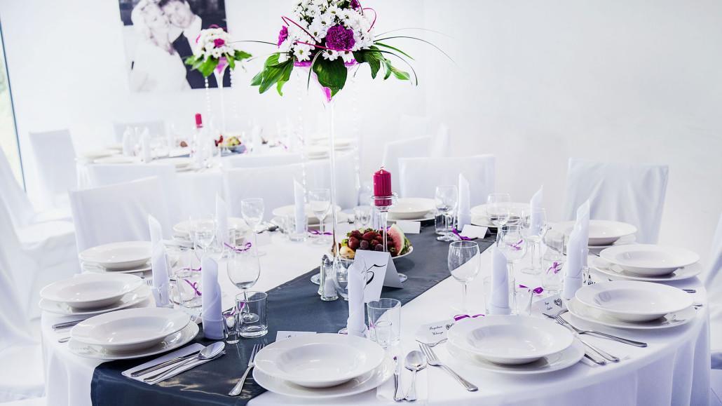 Essenza Party Center Bed & Breakfast Swidnica  ภายนอก รูปภาพ